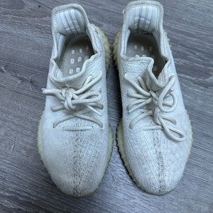 Yeezy Boost White size 6 pre owned